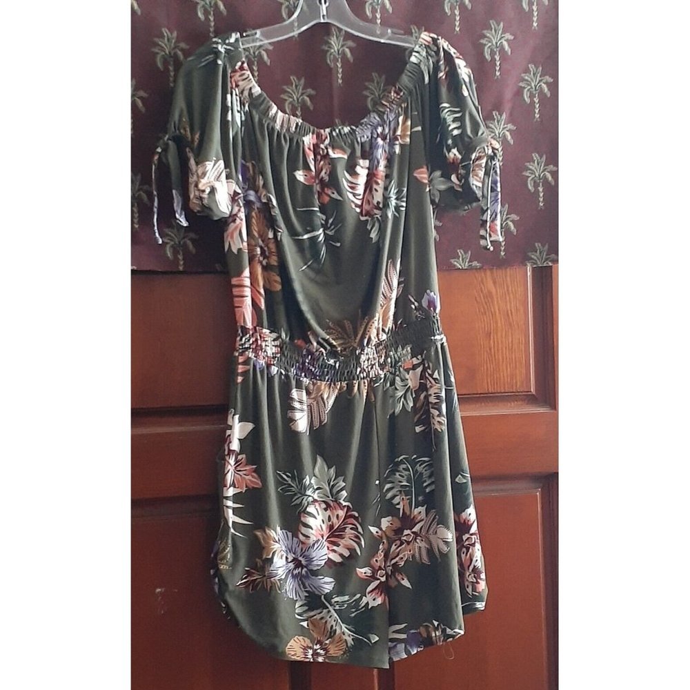 Floral Romper Plus Size 1X Off Shoulder Drop Smocked Elastic Waist with Pockets